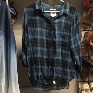 American Eagle “Boyfriend Fit” Button Down